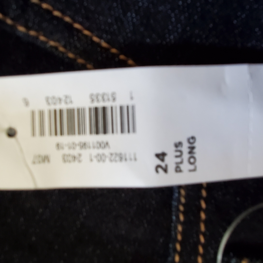 NWT Dark Bootcut Old Navy Jeans - Picture 5 of 5